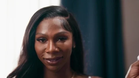 Trans Angels: Smokin' Hot Trans Queen Takes What She Wants