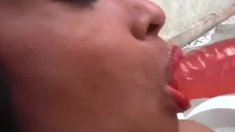 Pamela Araujo Is stroking